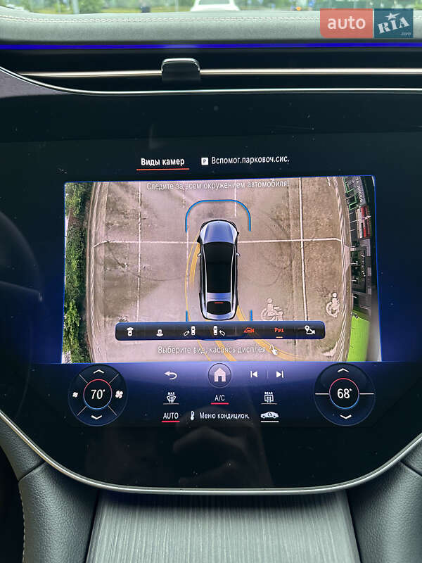 Седан Mercedes-Benz EQS 2022 в Киеве