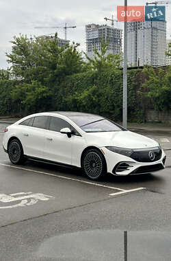 Седан Mercedes-Benz EQS 2022 в 