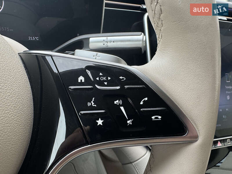 Седан Mercedes-Benz EQS 2022 в Києві