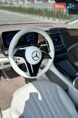 Седан Mercedes-Benz EQS 2022 в 