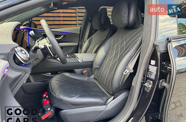 Седан Mercedes-Benz EQS 2022 в  фото 22 Седан Mercedes-Benz EQS 2022 в