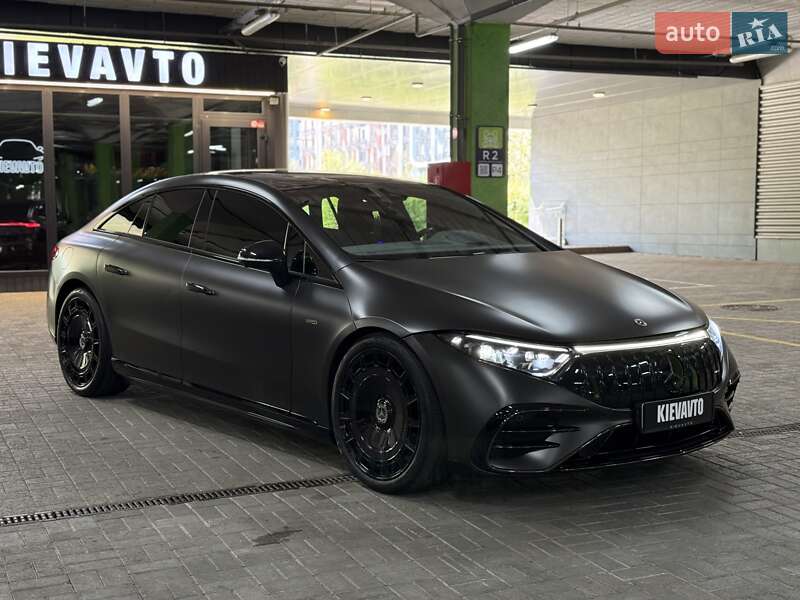 Седан Mercedes-Benz EQS 2022 в Киеве