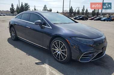 Седан Mercedes-Benz EQS 2022 в Киеве