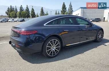 Седан Mercedes-Benz EQS 2022 в 