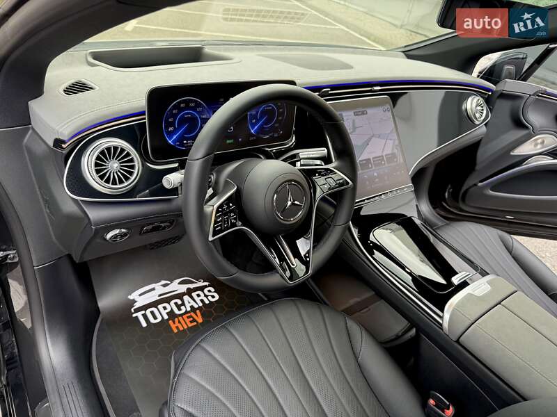 Седан Mercedes-Benz EQS 2021 в Киеве