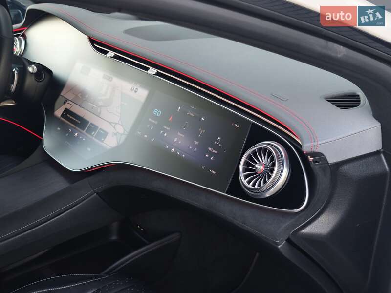 Седан Mercedes-Benz EQS 2022 в Луцке