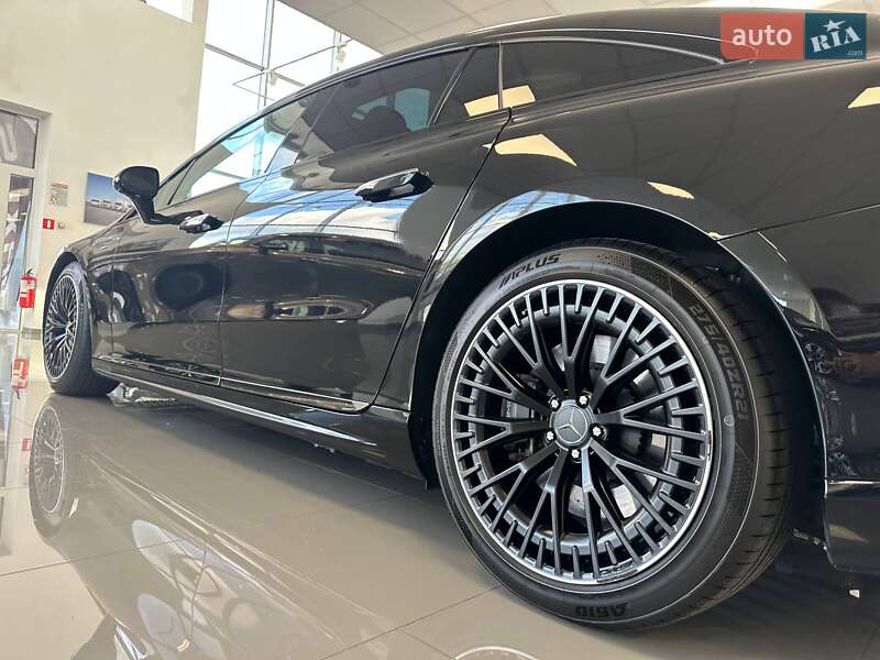 Седан Mercedes-Benz EQS 2022 в Киеве