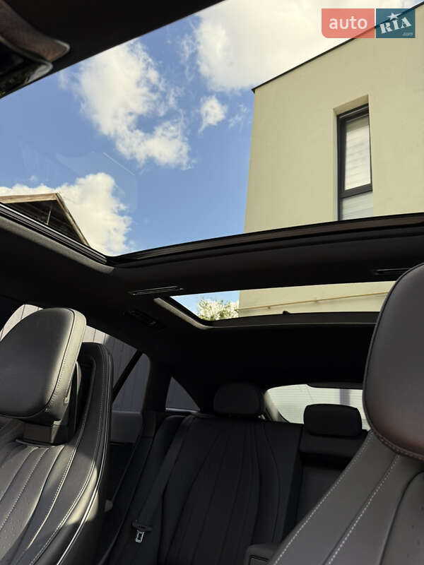 Седан Mercedes-Benz EQS 2023 в Коломые