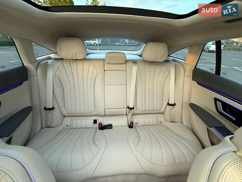 Седан Mercedes-Benz EQS 2022 в Луцке