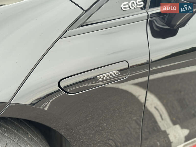 Седан Mercedes-Benz EQS 2022 в Киеве