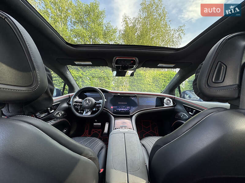 Седан Mercedes-Benz EQS 2022 в Киеве