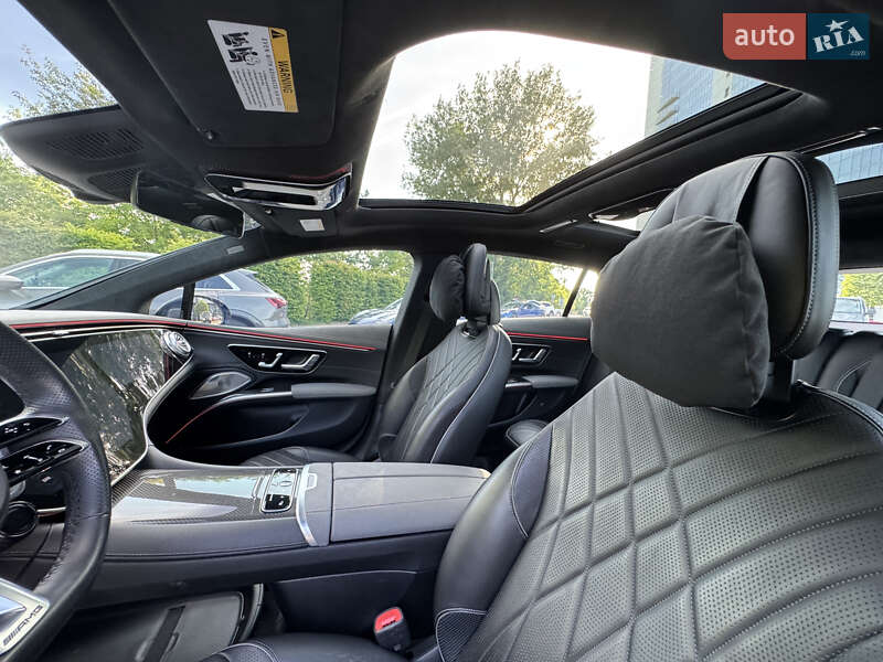 Седан Mercedes-Benz EQS 2022 в Киеве