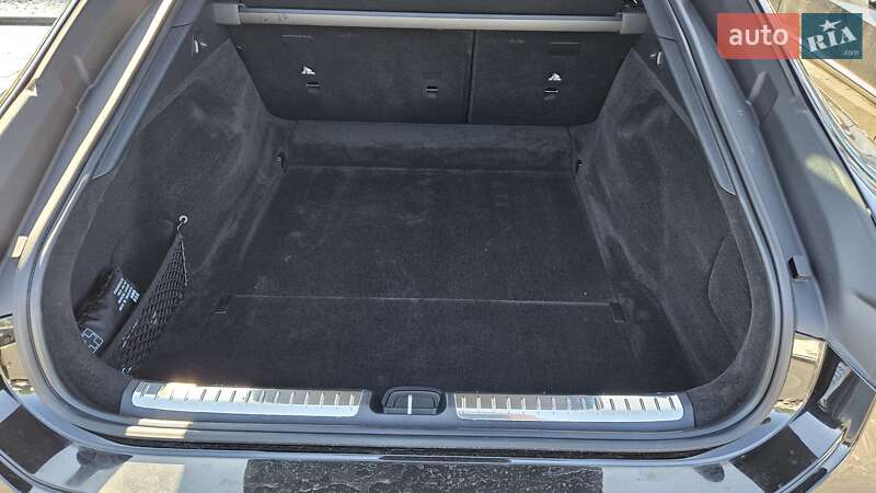 Седан Mercedes-Benz EQS 2022 в Рівному