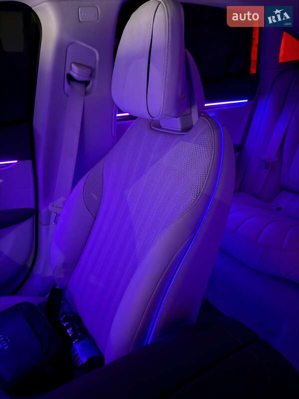 Седан Mercedes-Benz EQS 2022 в Вінниці