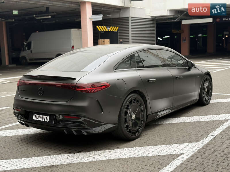 Седан Mercedes-Benz EQS 2022 в Киеве