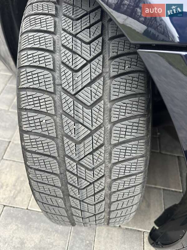 Седан Mercedes-Benz EQS 2022 в Луцке