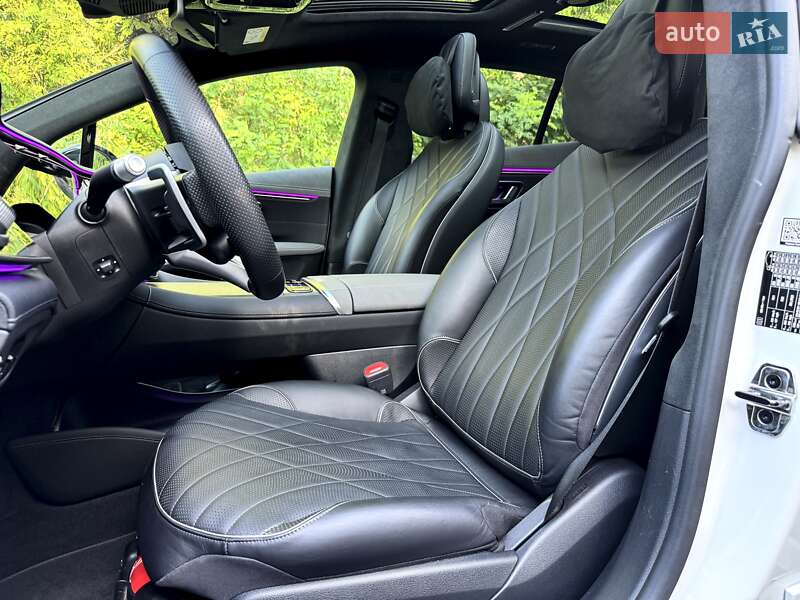 Седан Mercedes-Benz EQS 2023 в Киеве