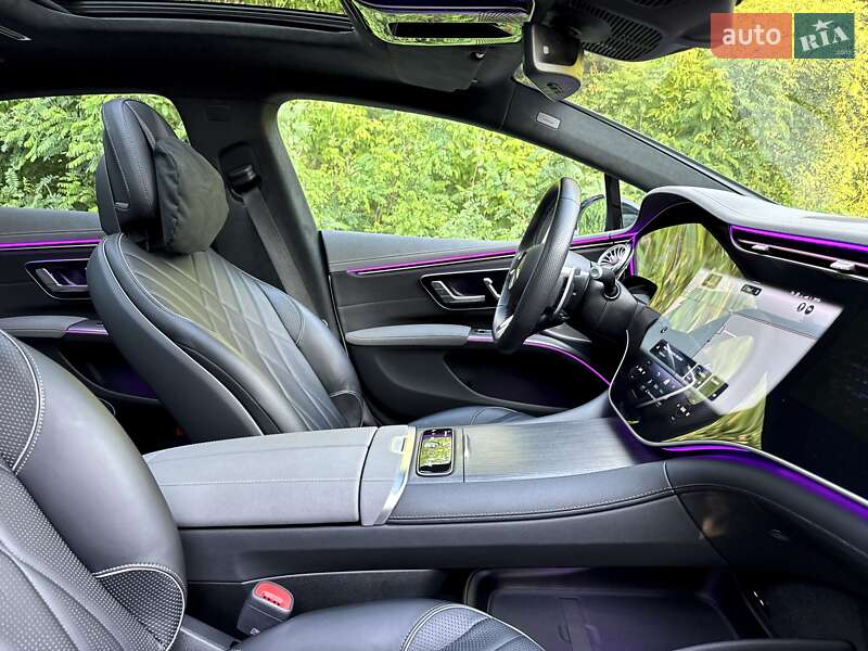 Седан Mercedes-Benz EQS 2023 в Киеве