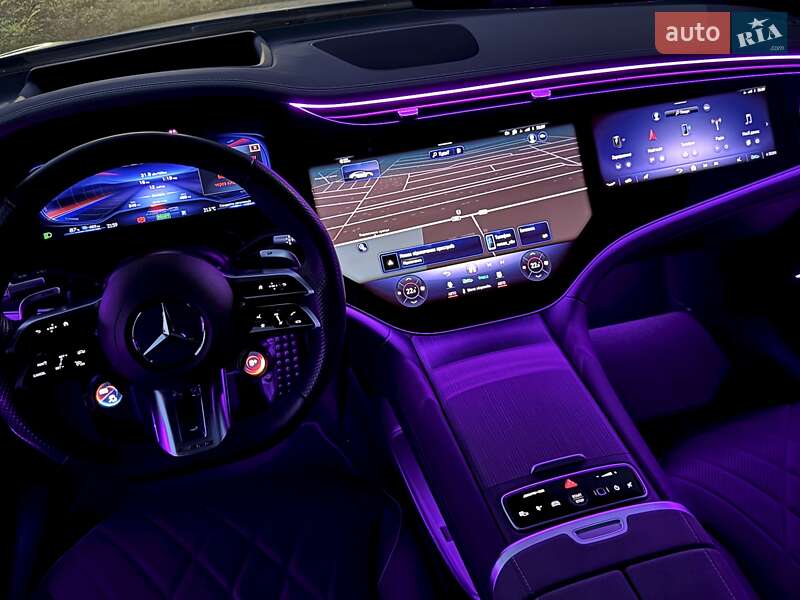 Седан Mercedes-Benz EQS 2023 в Киеве