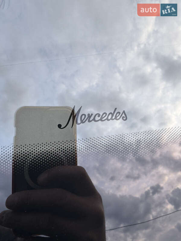 Седан Mercedes-Benz EQS 2023 в Ровно