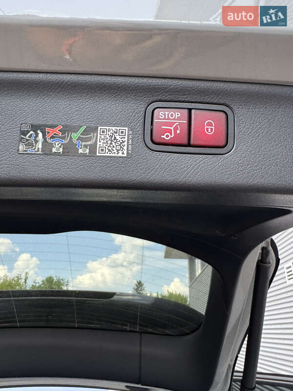 Седан Mercedes-Benz EQS 2023 в Ровно