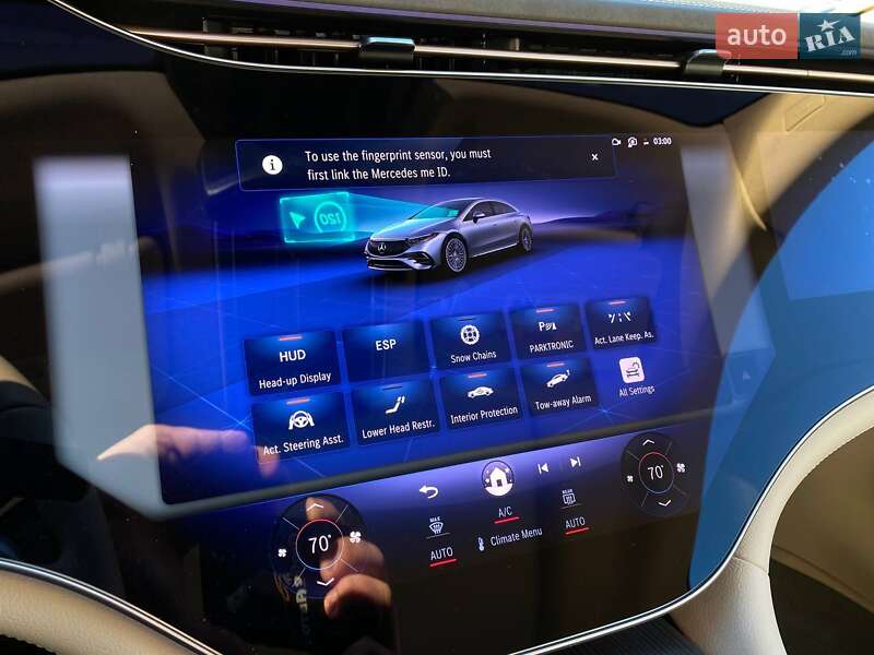 Седан Mercedes-Benz EQS 2022 в Львові