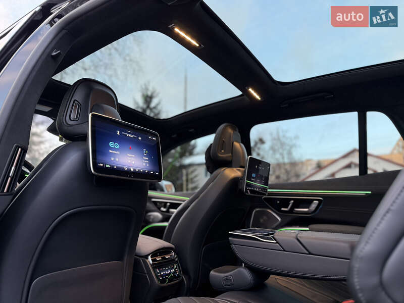 Седан Mercedes-Benz EQS 2023 в Львові