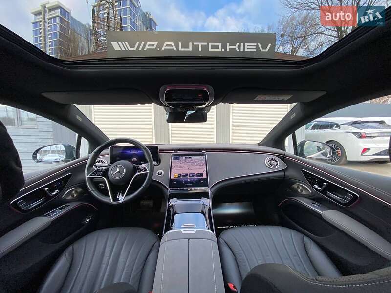 Седан Mercedes-Benz EQS 2022 в Киеве