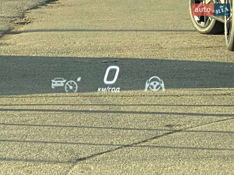 Седан Mercedes-Benz EQS 2022 в Киеве