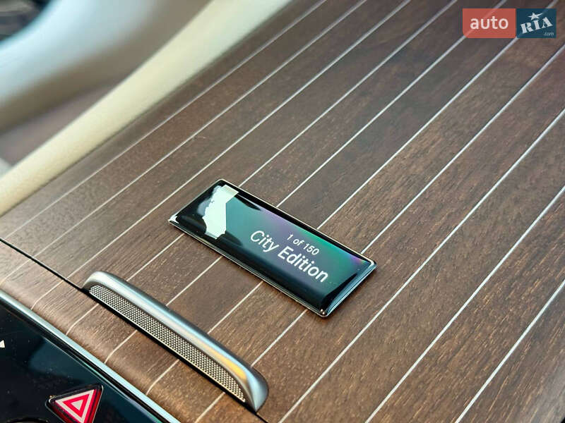Седан Mercedes-Benz EQS 2022 в Киеве фото 37 Седан Mercedes-Benz EQS 2022 в Киеве