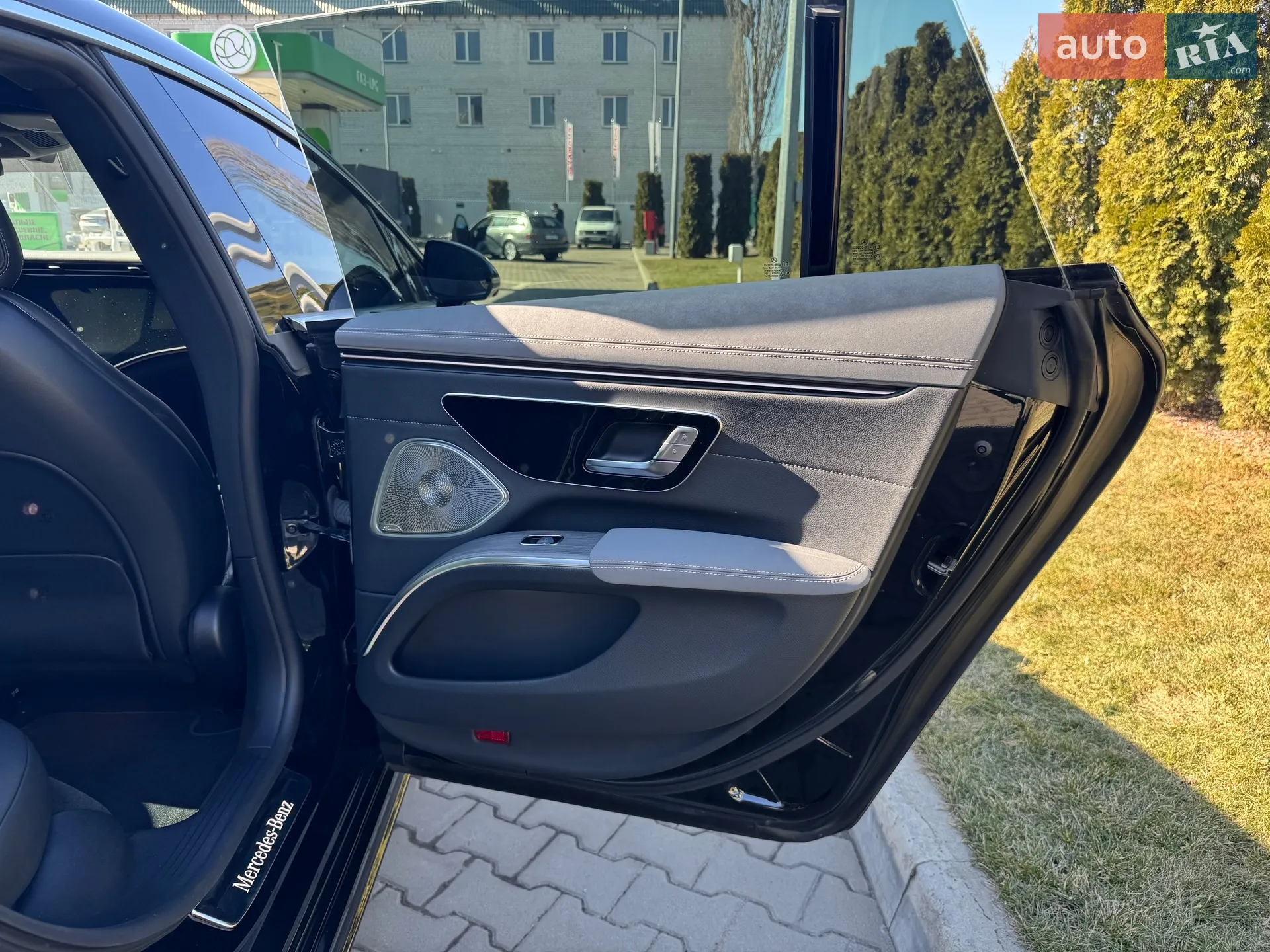 2022 Mercedes-Benz EQS - мініатюра 13