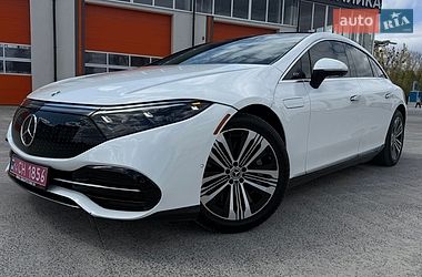 Седан Mercedes-Benz EQS 2021 в Львові