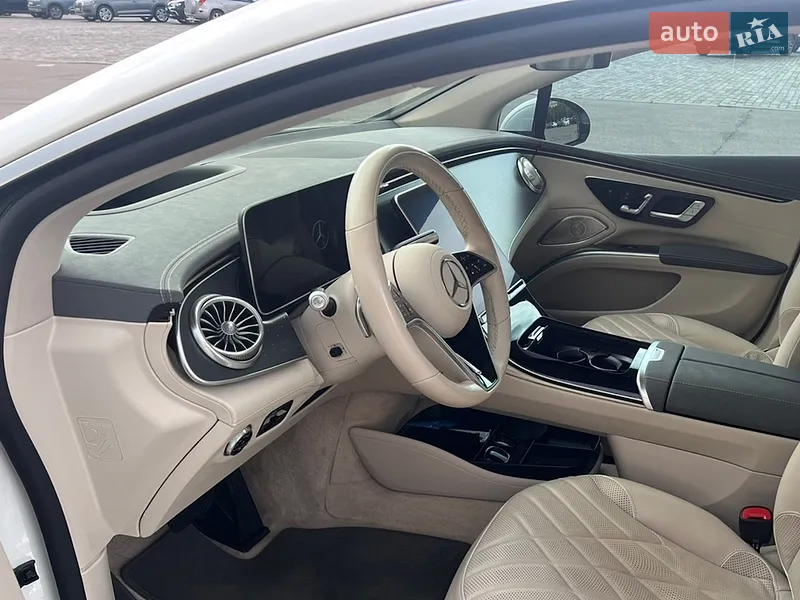 Mercedes-Benz EQS 2021