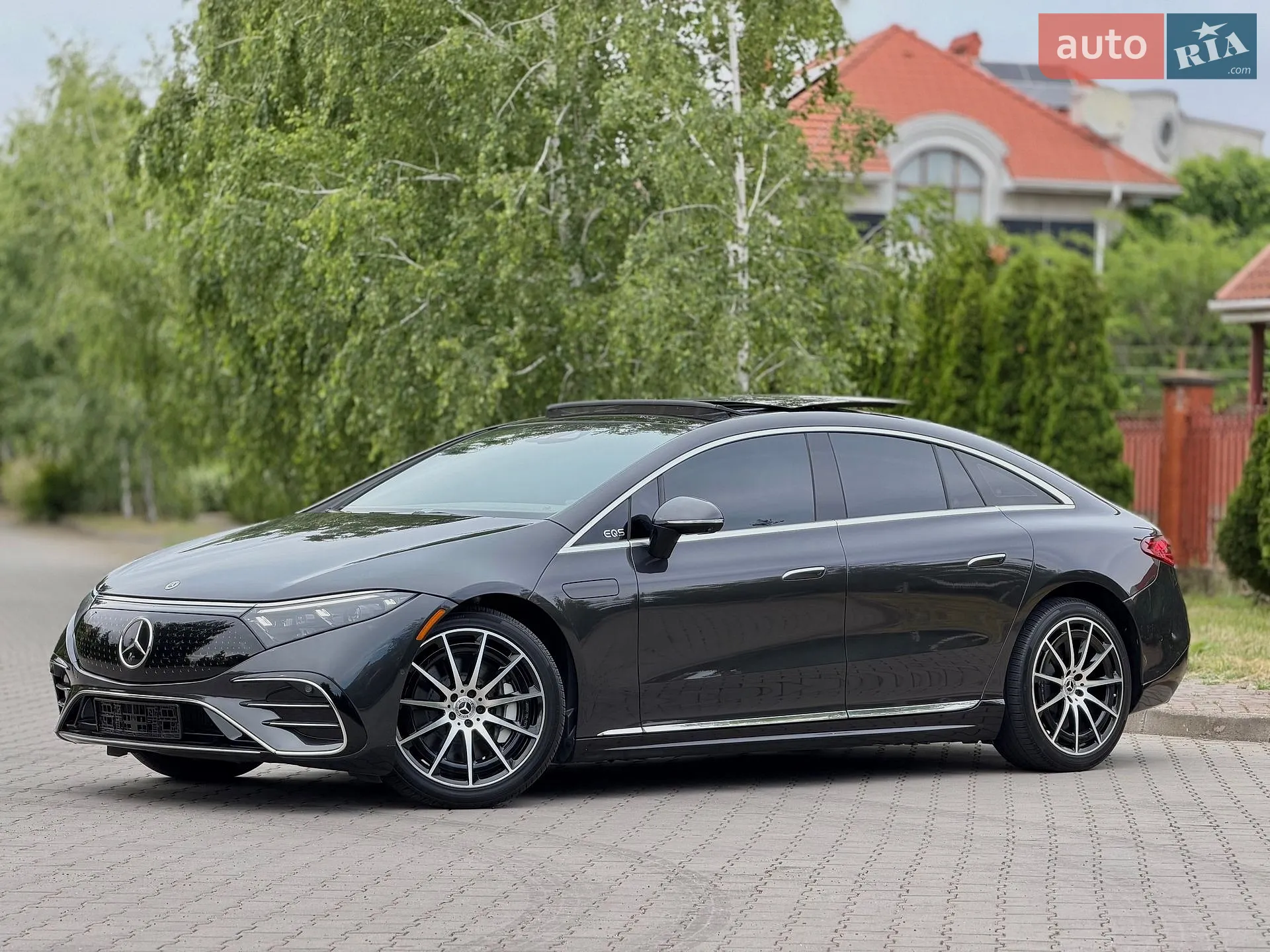 2022 Mercedes-Benz EQS - фото 1