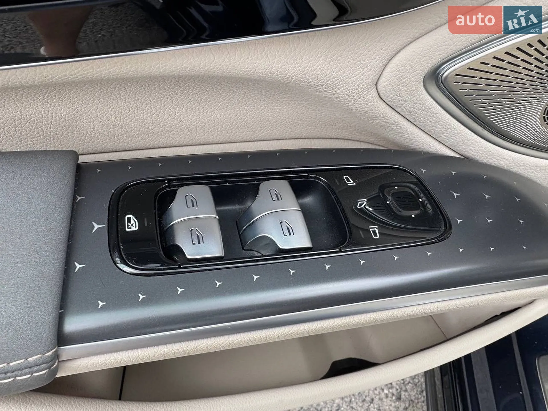 2021 Mercedes-Benz EQS - мініатюра 16