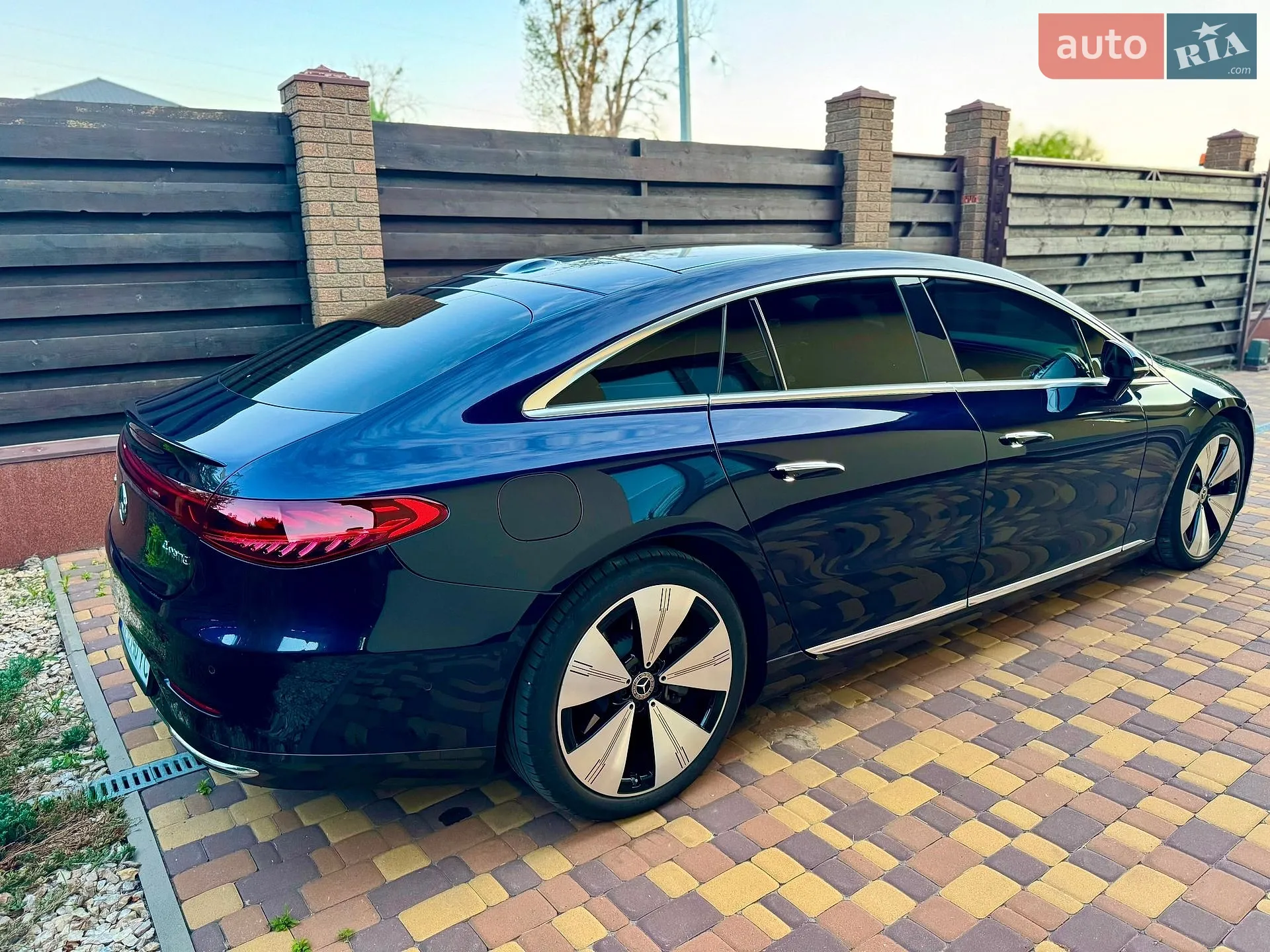 2023 Mercedes-Benz EQS - мініатюра 10