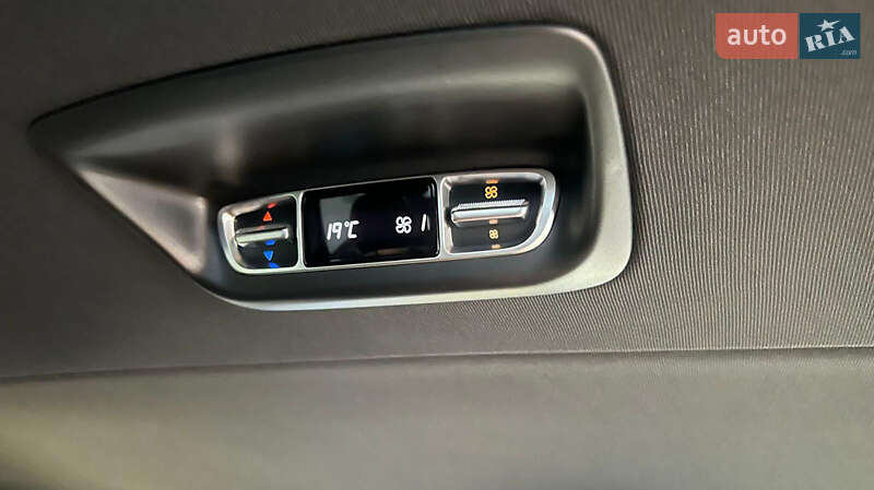 Минивэн Mercedes-Benz EQV 2020 в Киеве