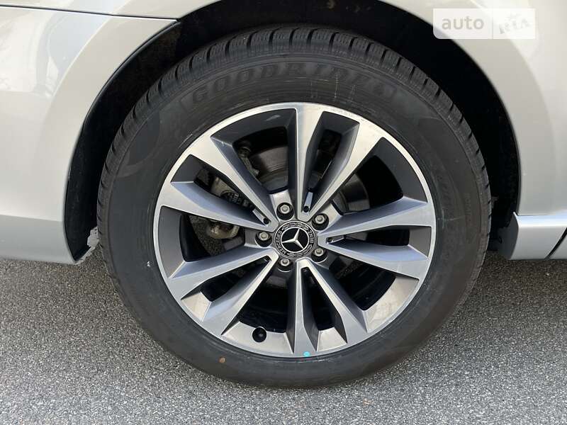 Минивэн Mercedes-Benz EQV 2022 в Киеве