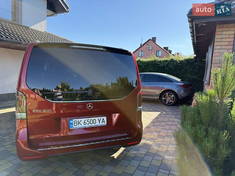 Минивэн Mercedes-Benz EQV 2024 в Ровно