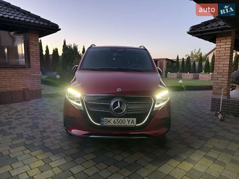 Минивэн Mercedes-Benz EQV 2024 в Ровно