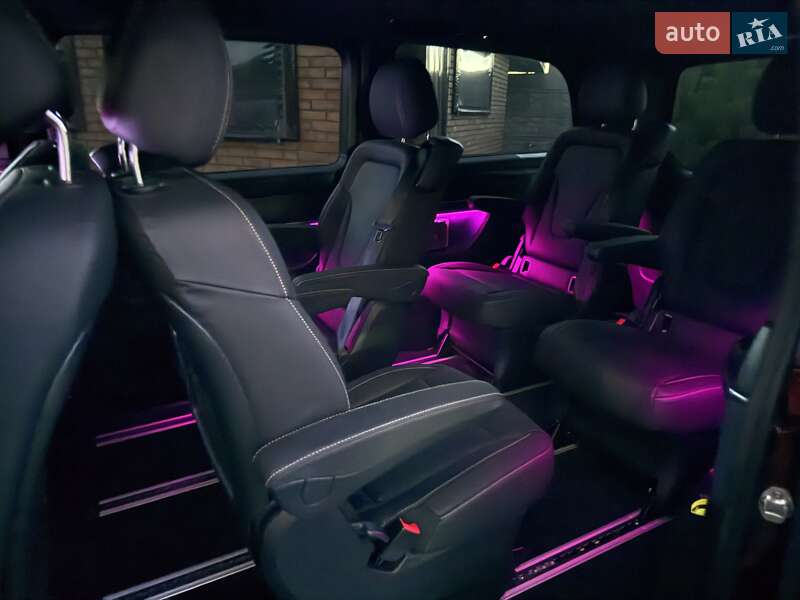 Минивэн Mercedes-Benz EQV 2024 в Ровно