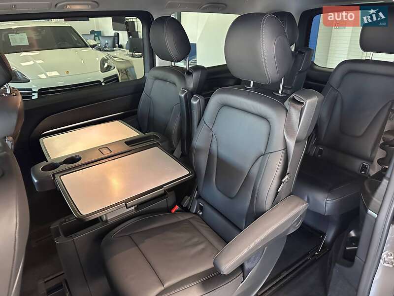 Минивэн Mercedes-Benz EQV 2025 в Киеве