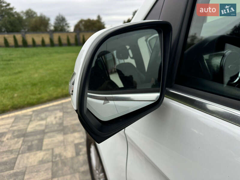 Минивэн Mercedes-Benz EQV 2021 в Тячеве