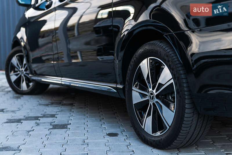 Минивэн Mercedes-Benz EQV 2023 в Мукачево