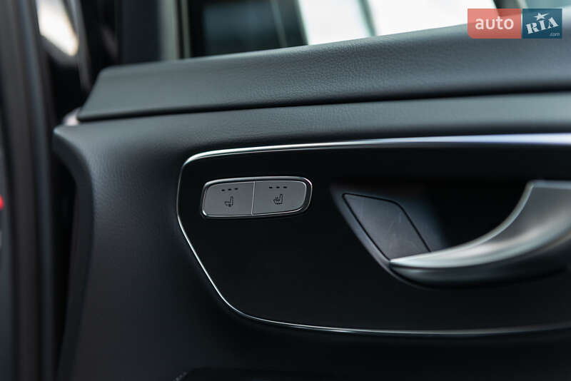 Минивэн Mercedes-Benz EQV 2023 в Мукачево