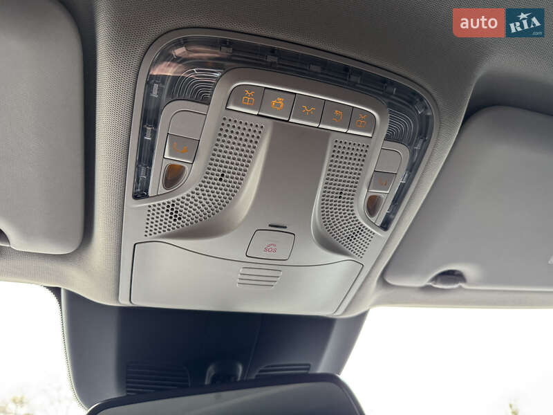 Минивэн Mercedes-Benz EQV 2023 в Киеве фото 22 Минивэн Mercedes-Benz EQV 2023 в Киеве