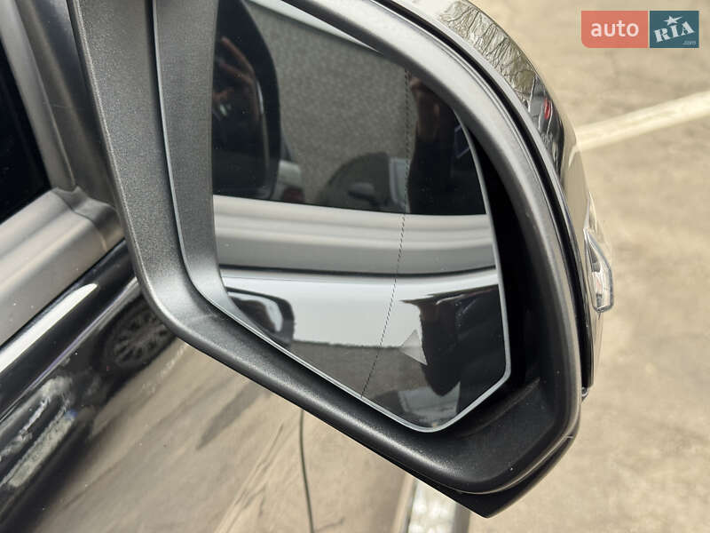 Минивэн Mercedes-Benz EQV 2023 в Киеве фото 63 Минивэн Mercedes-Benz EQV 2023 в Киеве