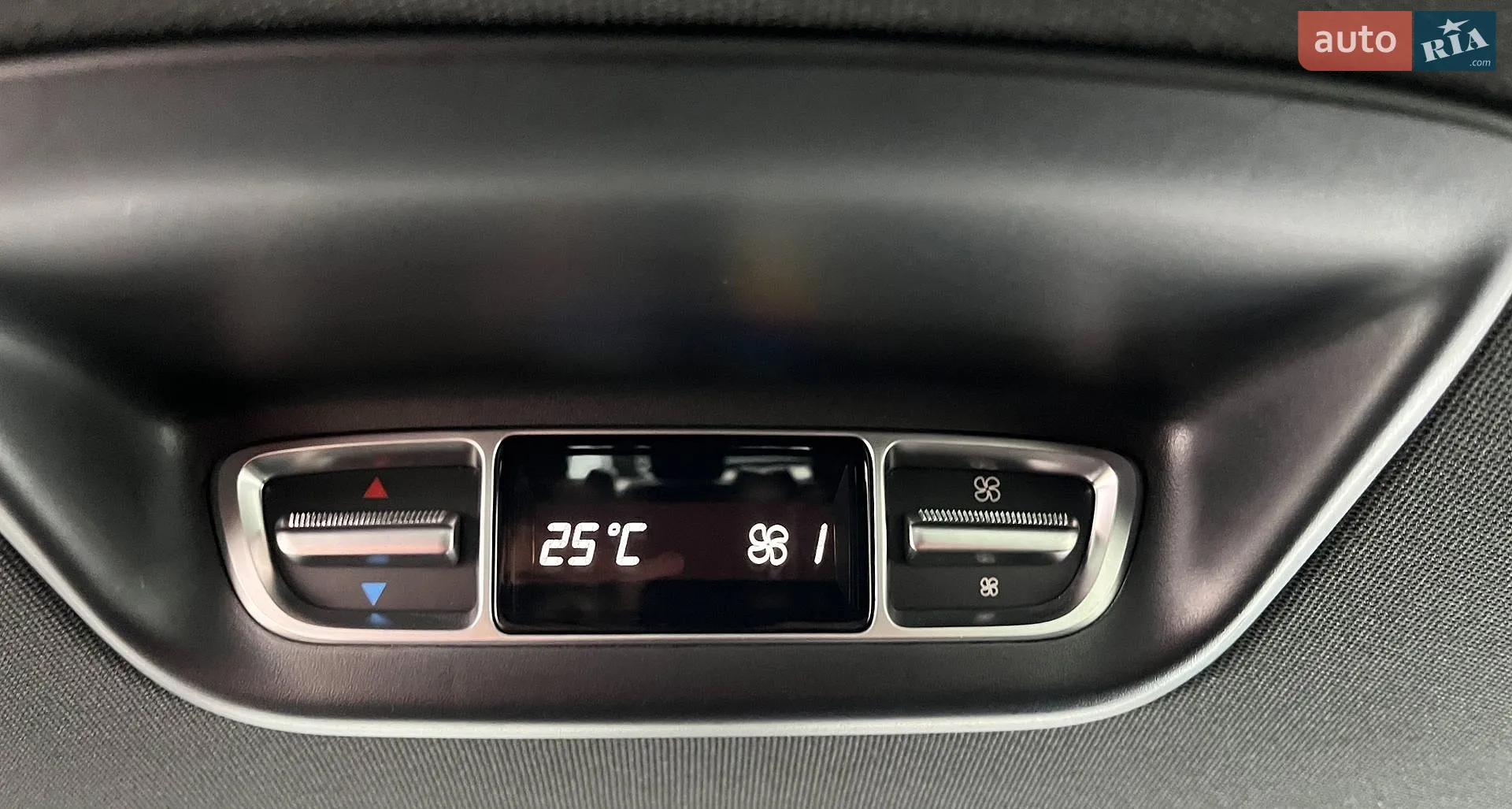 2022 Mercedes-Benz EQV - мініатюра 28