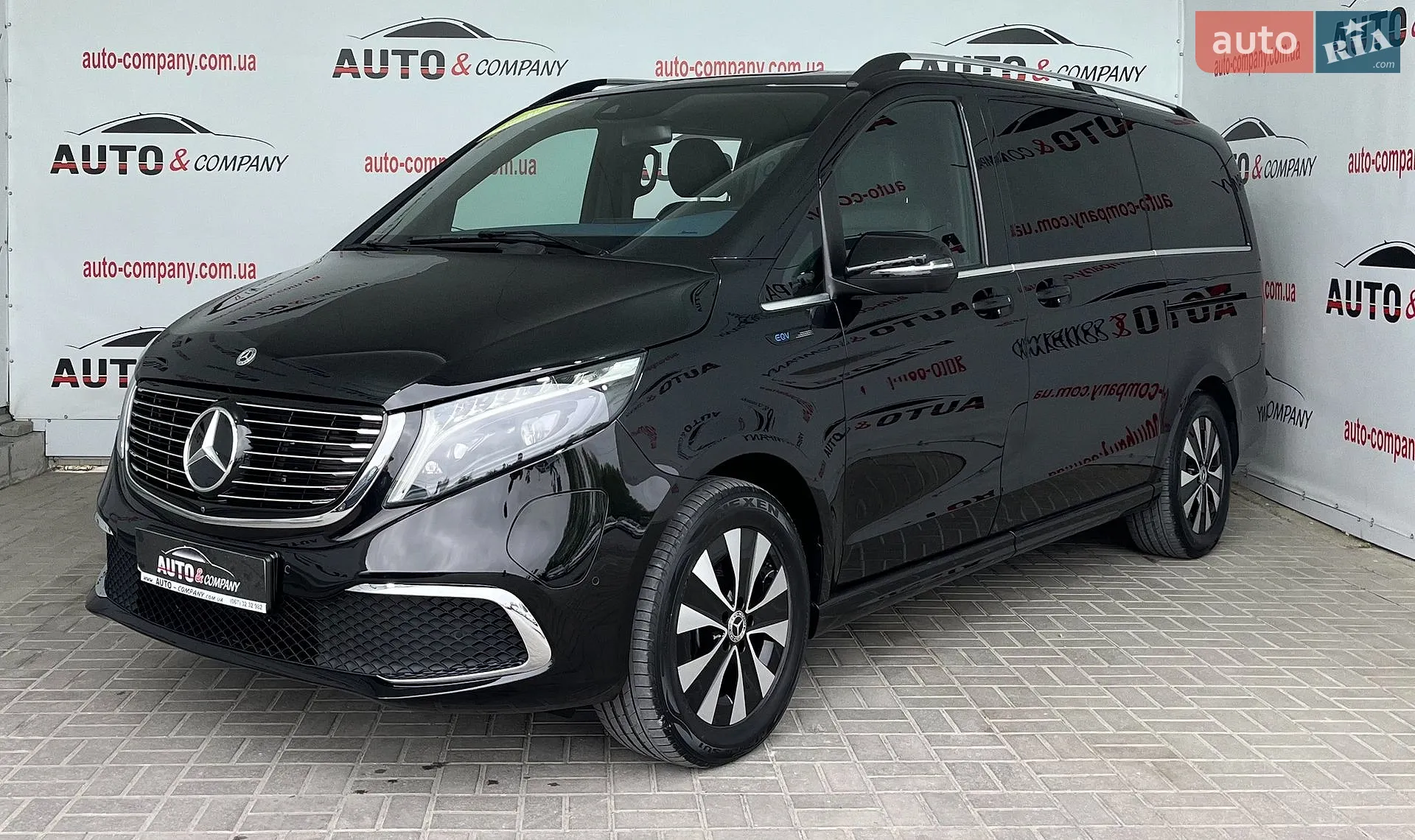 2022 Mercedes-Benz EQV - фото 1