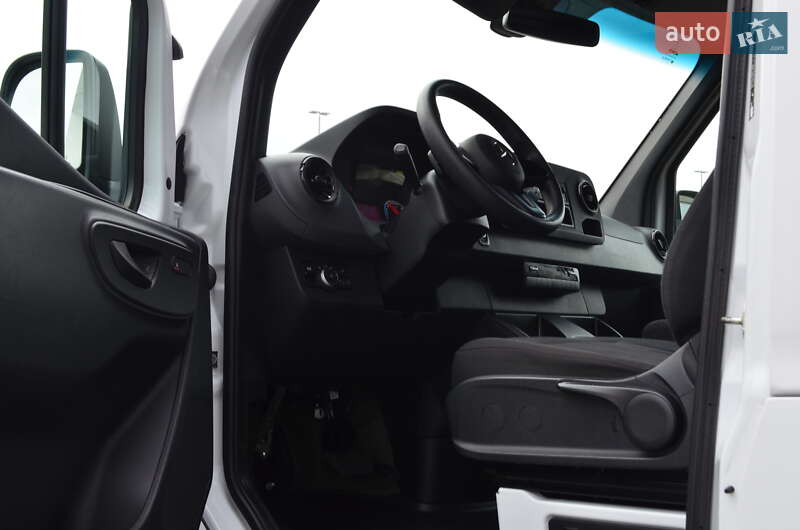 Грузовой фургон Mercedes-Benz eSprinter 2022 в Львове
